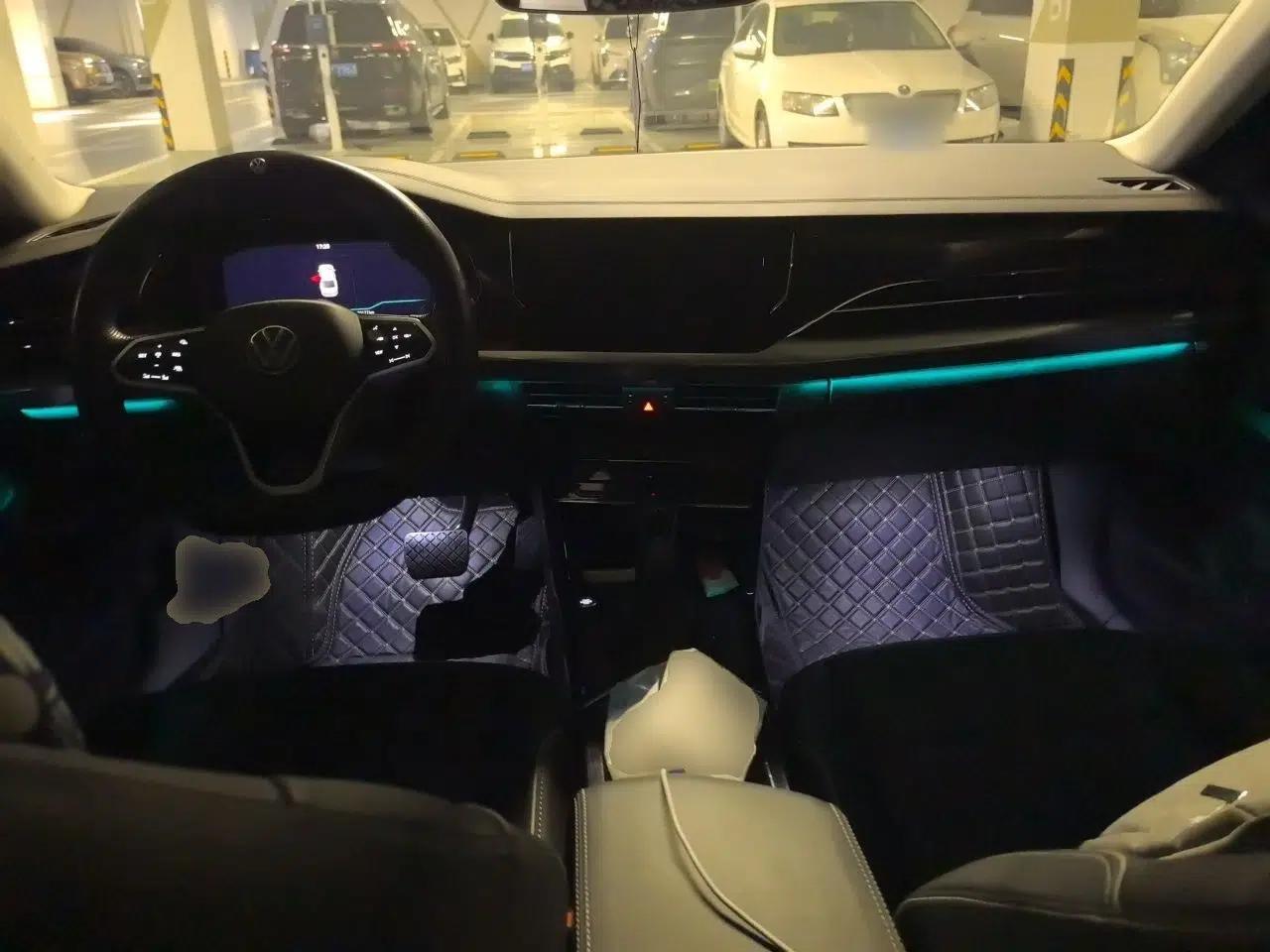Volkswagen Passat 2022 330TSI Luxury Edition — миниатюра 9