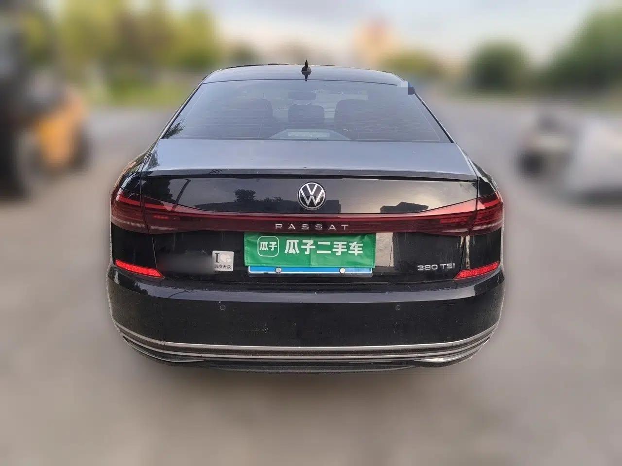 Volkswagen Passat 2025 Premium Version 380TSI Dragon Edition — миниатюра 5