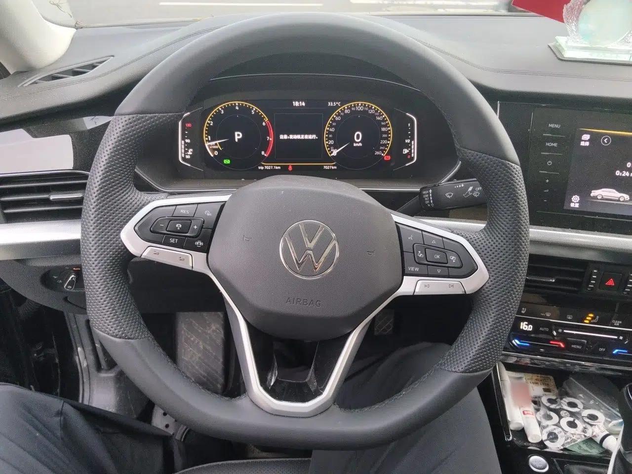 Volkswagen Passat 2025 Premium Version 380TSI Dragon Edition — миниатюра 10