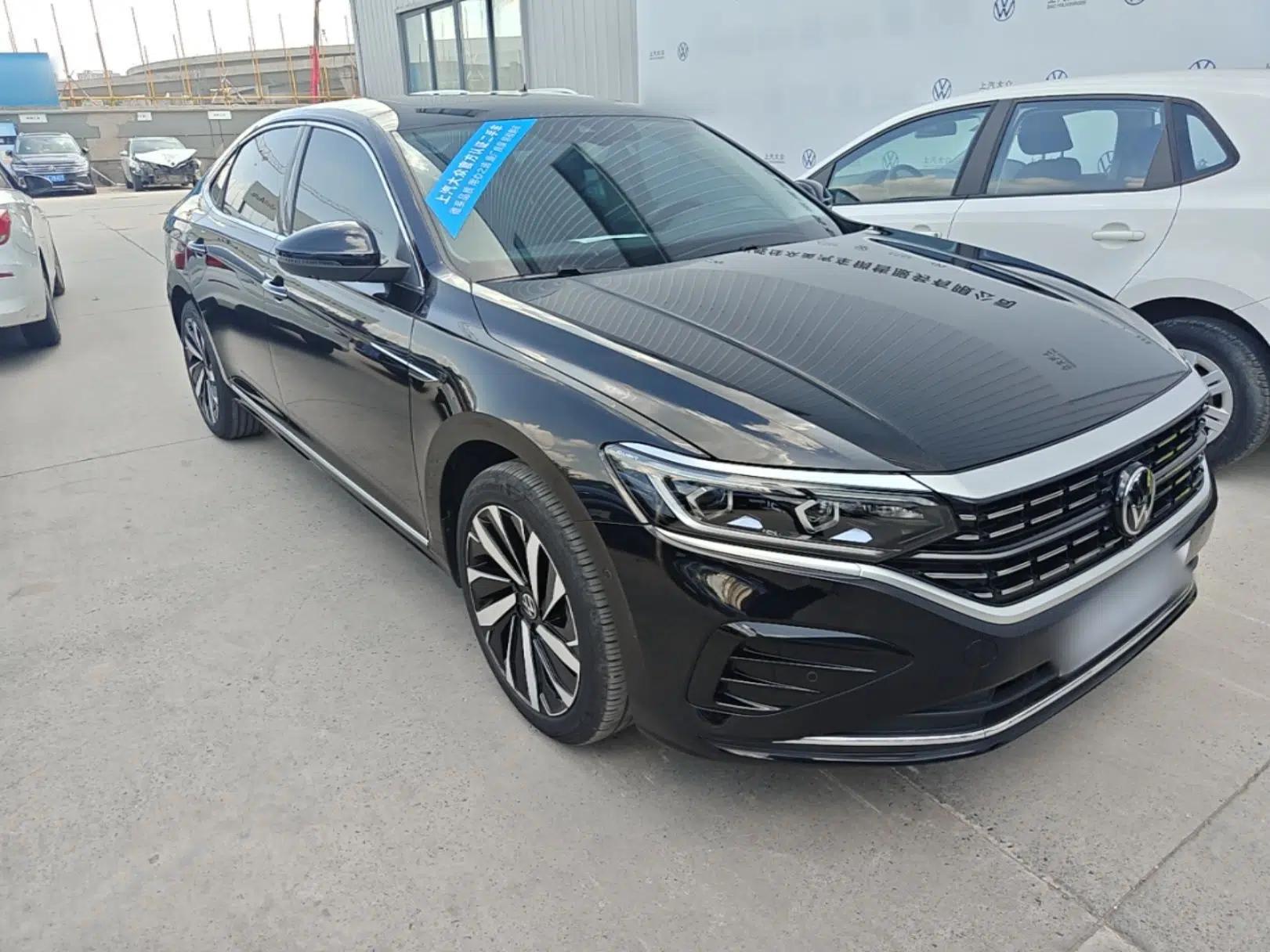 Volkswagen Passat 2025 Outstanding Model 380TSI Dragon Glory Edition — миниатюра 3