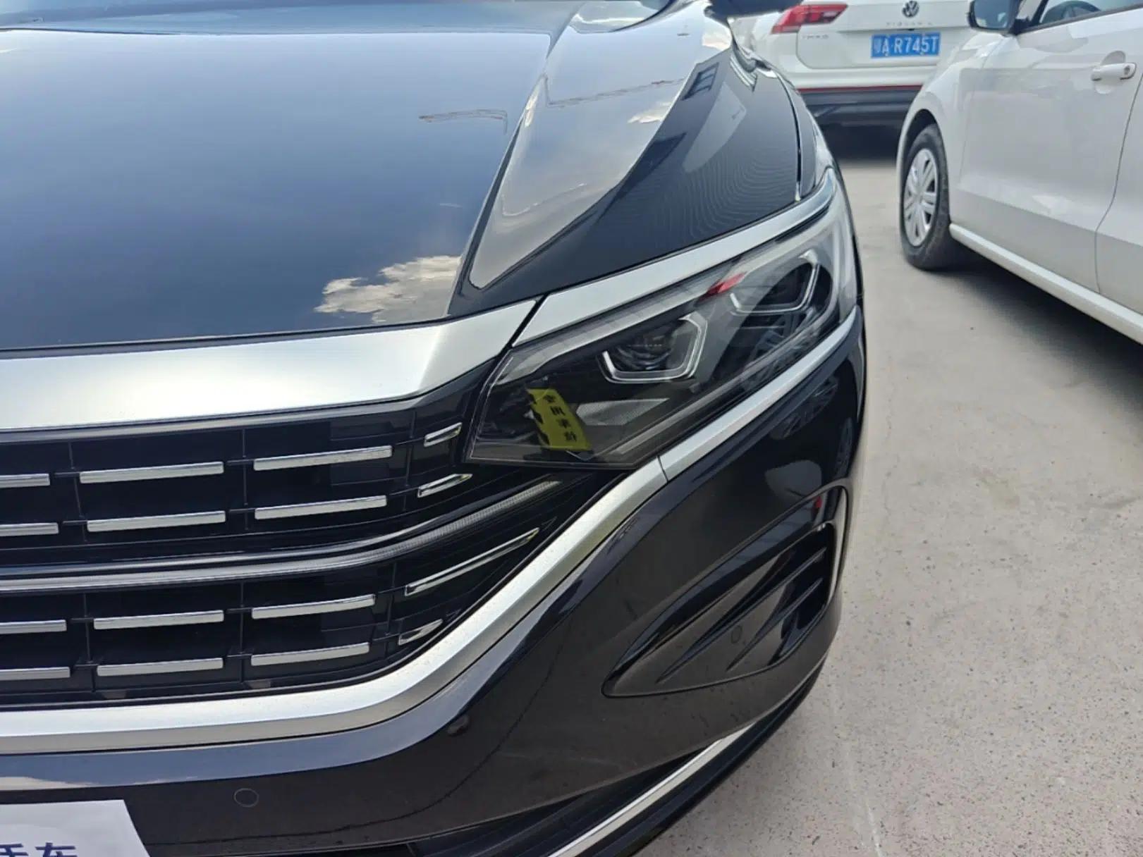 Volkswagen Passat 2025 Outstanding Model 380TSI Dragon Glory Edition — миниатюра 8