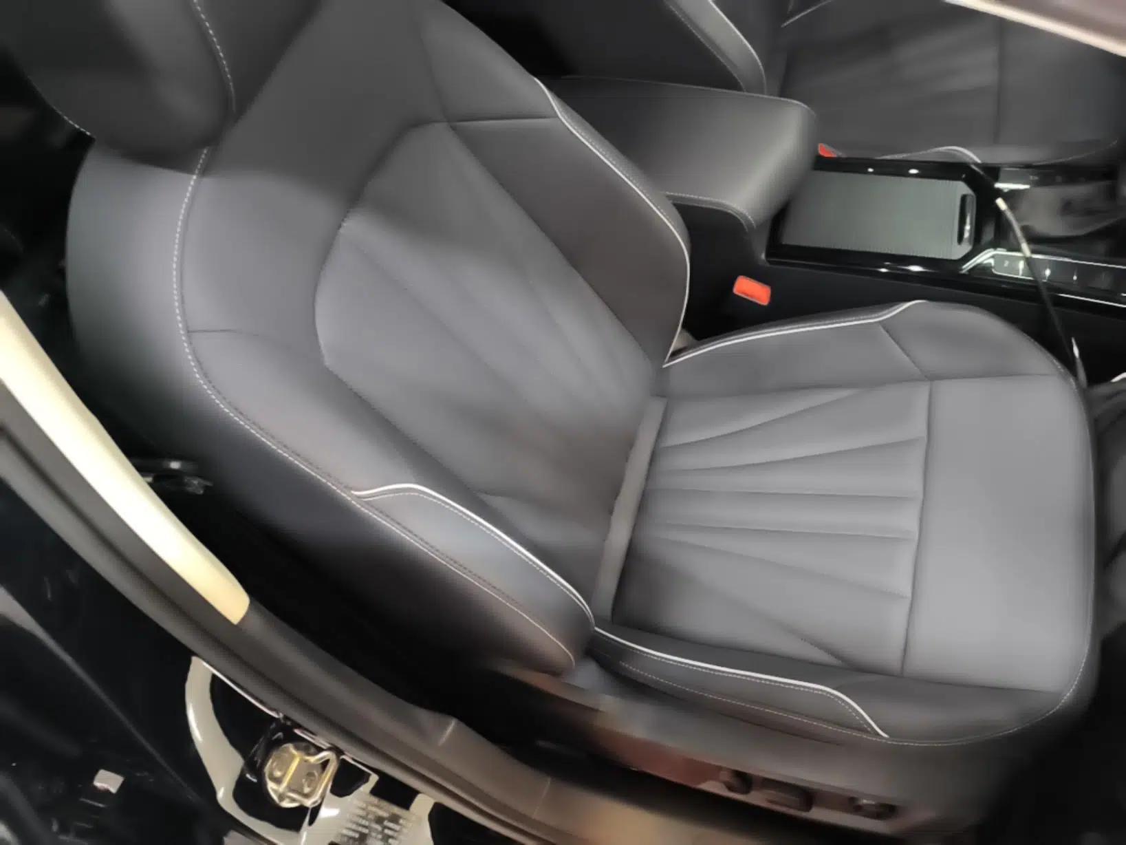 Volkswagen Passat 2024 380TSI Elite Edition — миниатюра 19