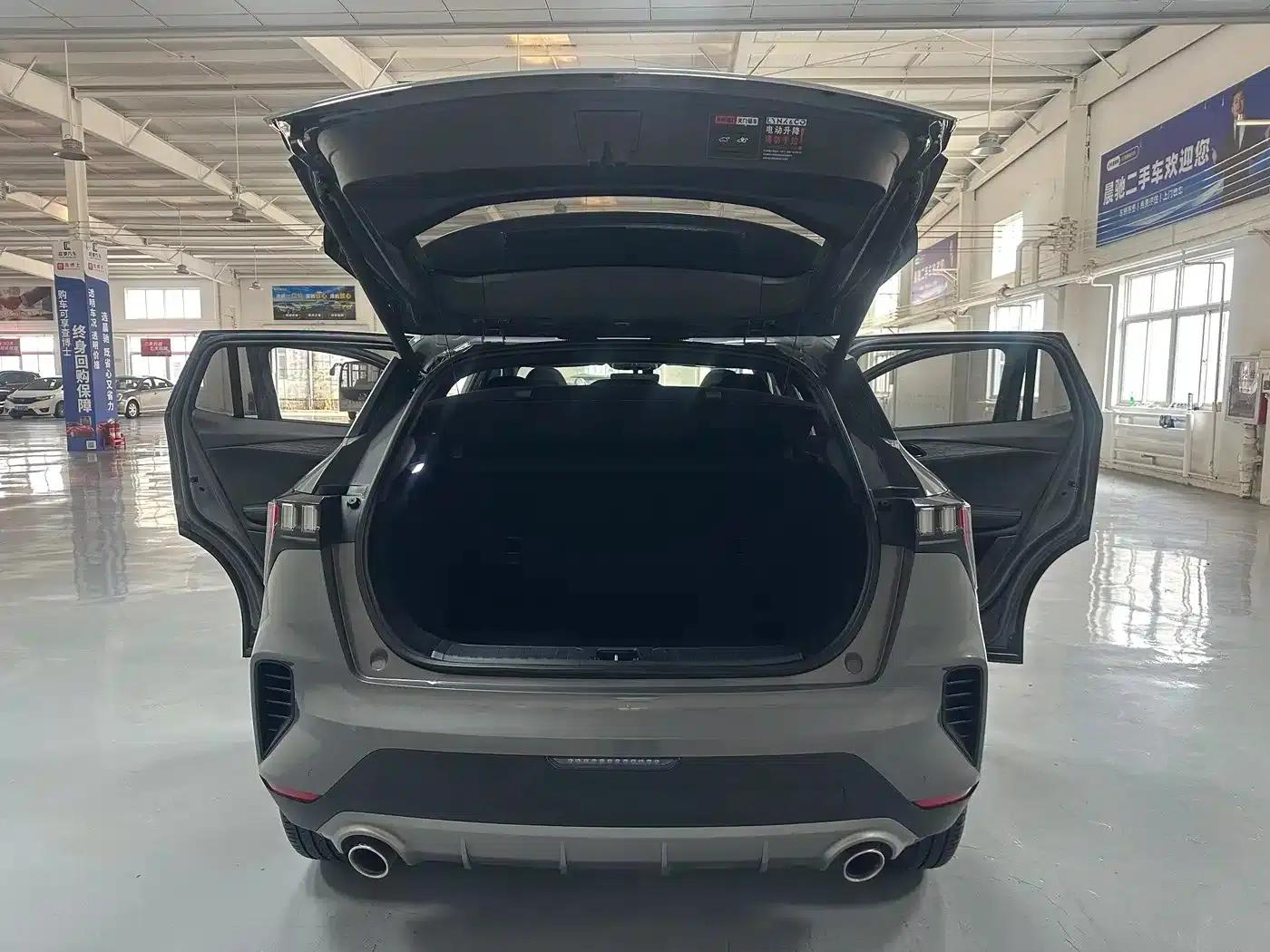 Lynk & Co 06 2023 Remix 1.5T Pro — миниатюра 15