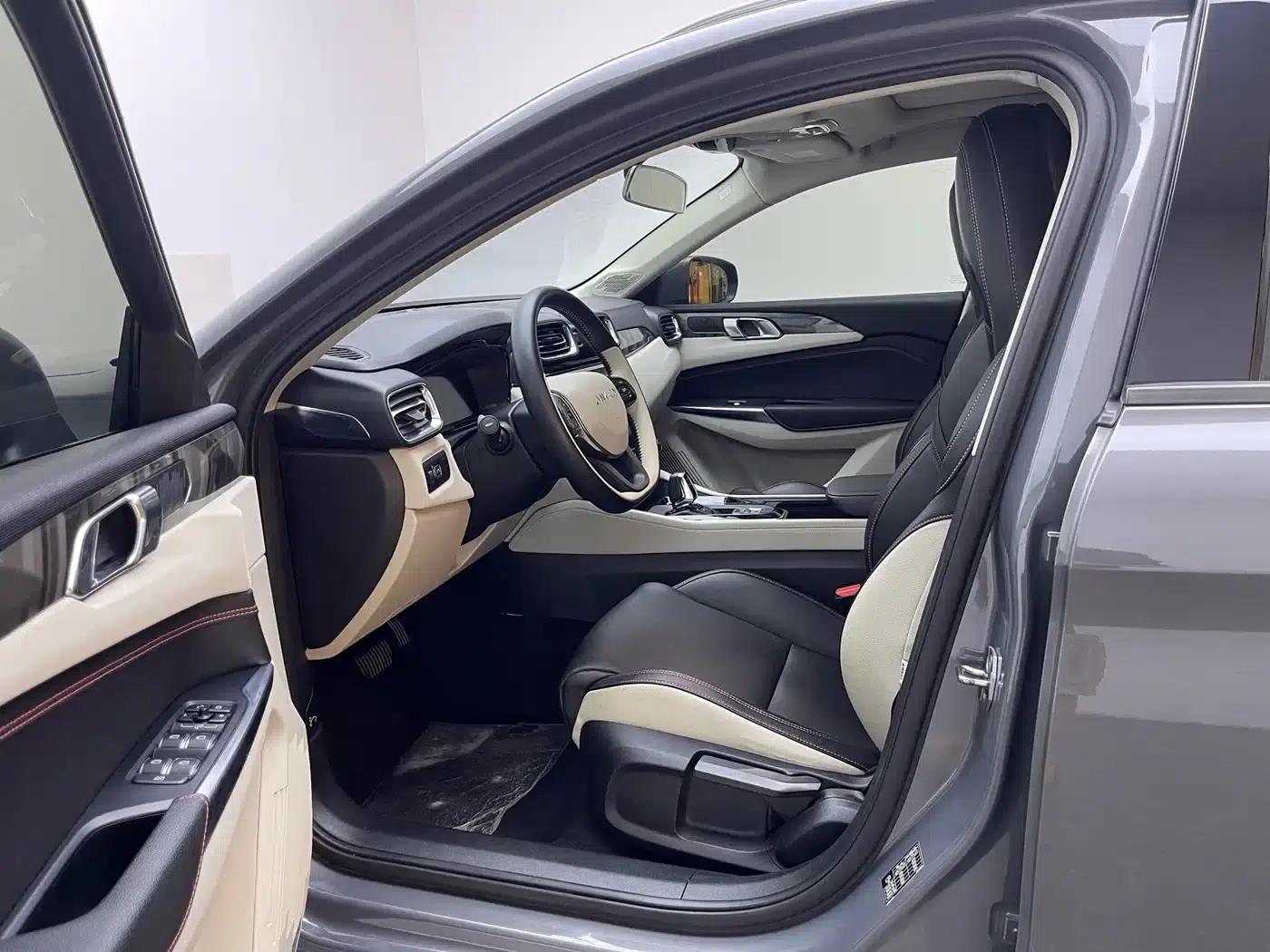 Lynk & Co 02 2019 1.5T DCT 2WD Premium Edition (China VI Emission Standard) — миниатюра 13