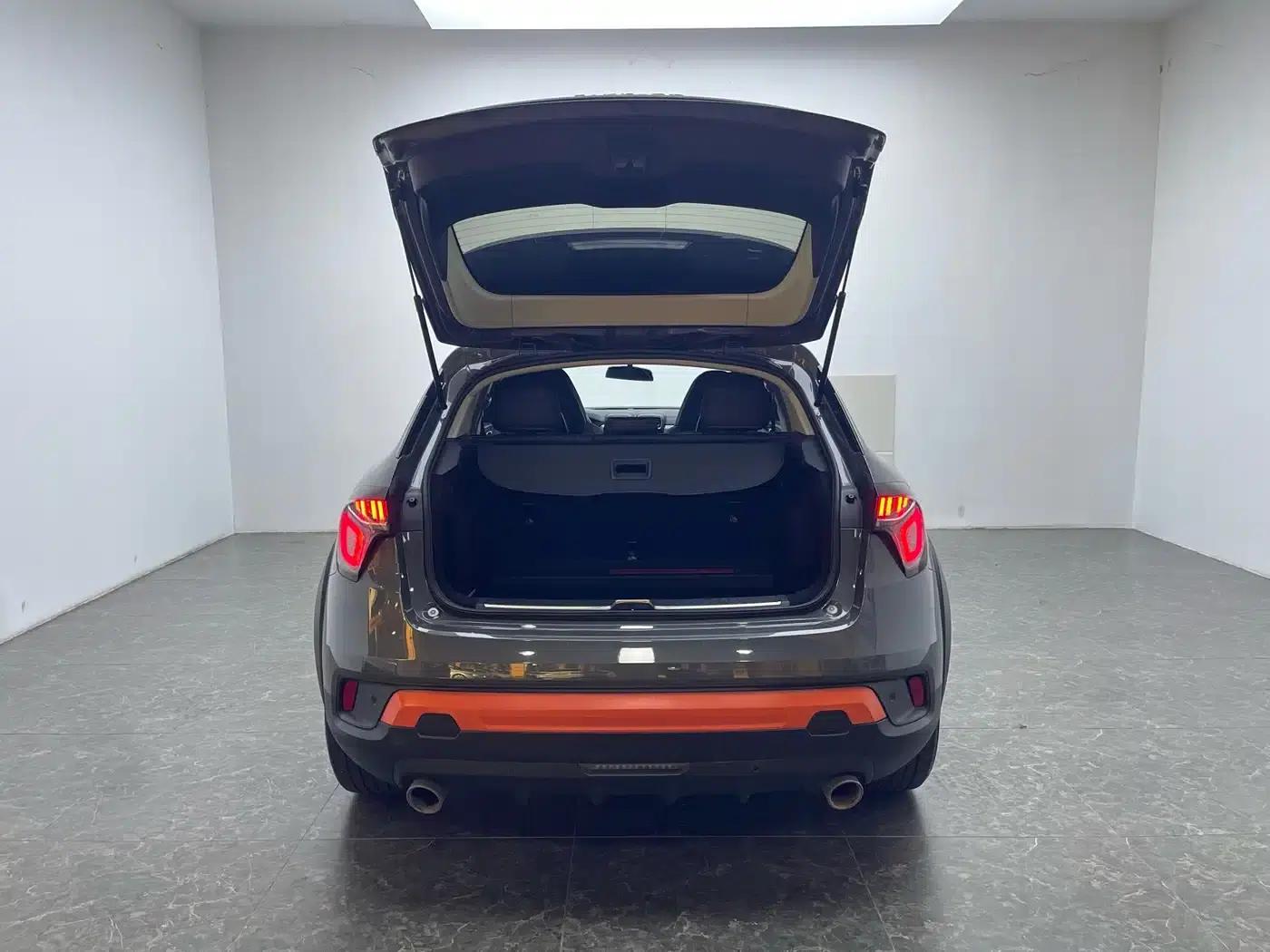 Lynk & Co 02 2019 1.5T DCT 2WD Premium Edition (China VI Emission Standard) — миниатюра 7