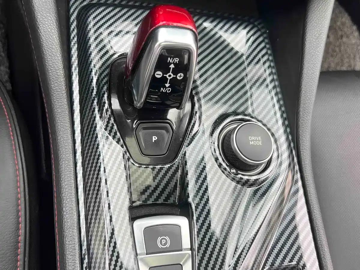 Lynk & Co 02 2018 2.0T DCT AWD Pro Edition (National V Emission Standard) — миниатюра 11