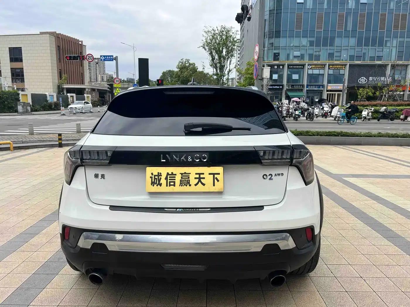 Lynk & Co 02 2018 2.0T DCT AWD Pro Edition (National V Emission Standard) — миниатюра 24