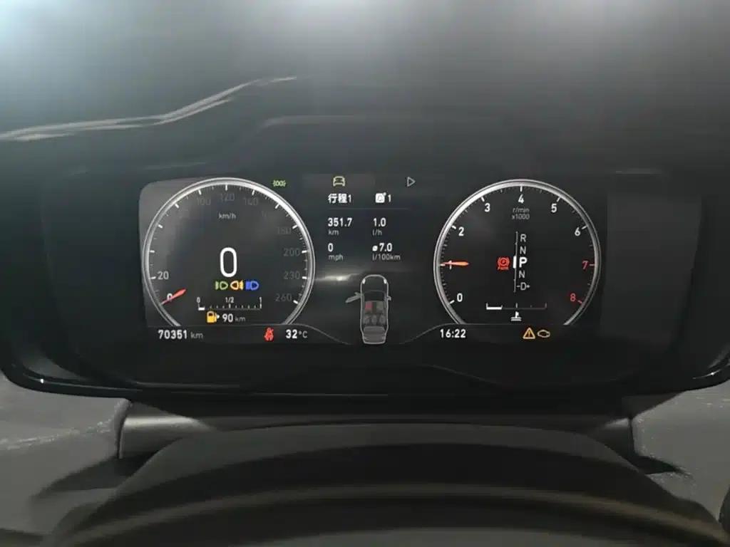 Lynk & Co 02 2019 1.5T DCT 2WD Pro Edition (China VI Emission Standard) — миниатюра 12