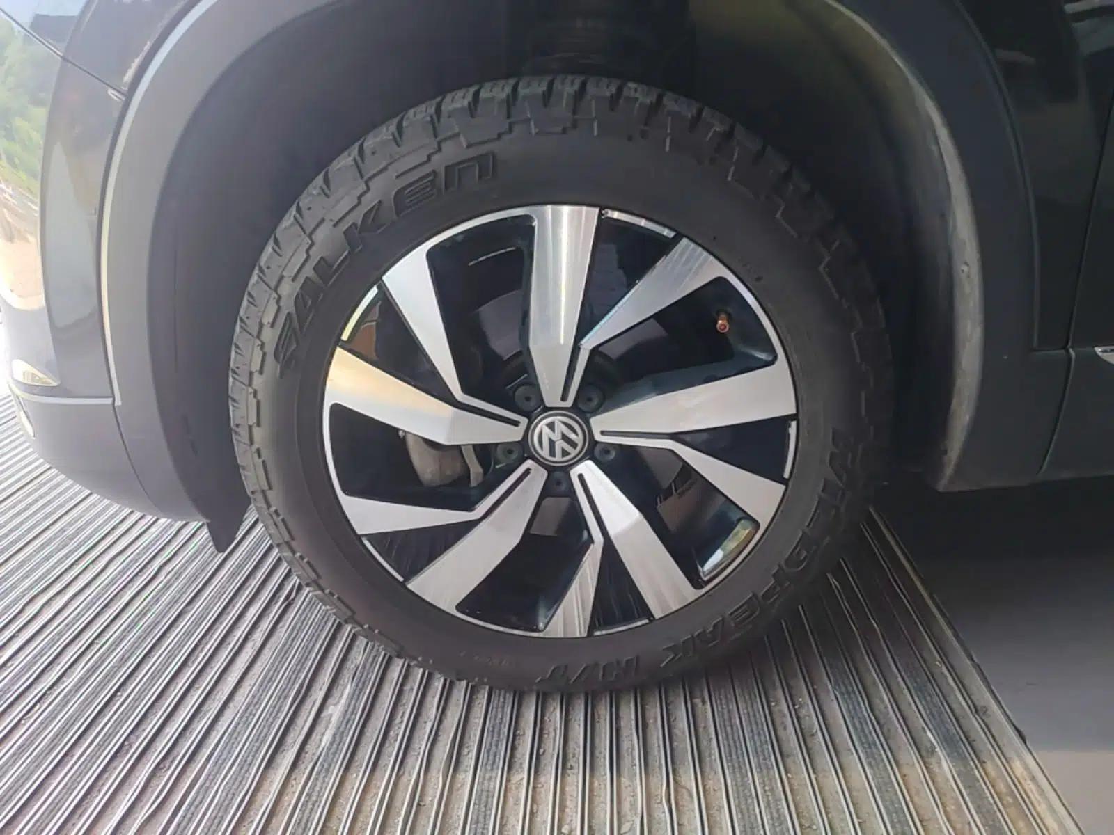 Volkswagen Tayron 2020 330TSI Two-Wheel Drive Luxury Smart Connectivity Version — миниатюра 10