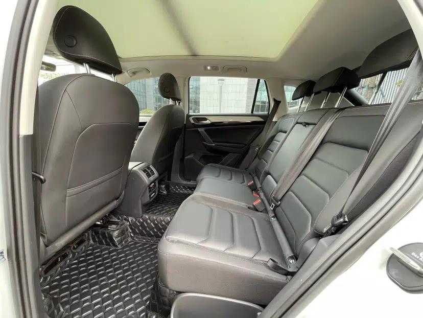 Volkswagen Tayron 2021 330TSI Two-Wheel Drive Luxury Smart Connectivity Version — миниатюра 31