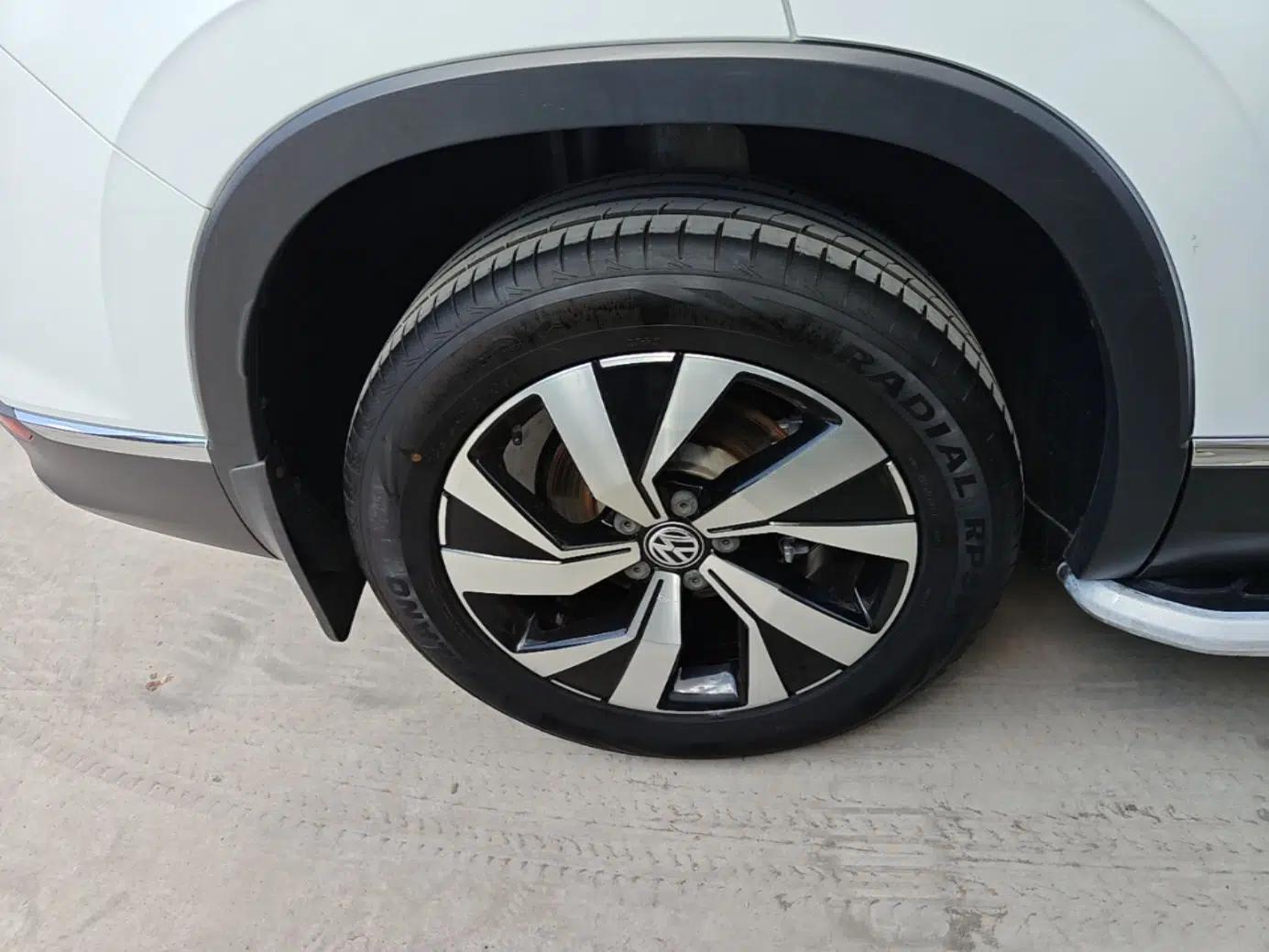 Volkswagen Tayron 2021 280TSI Two-Wheel Drive Luxury Smart Connectivity Version — миниатюра 11