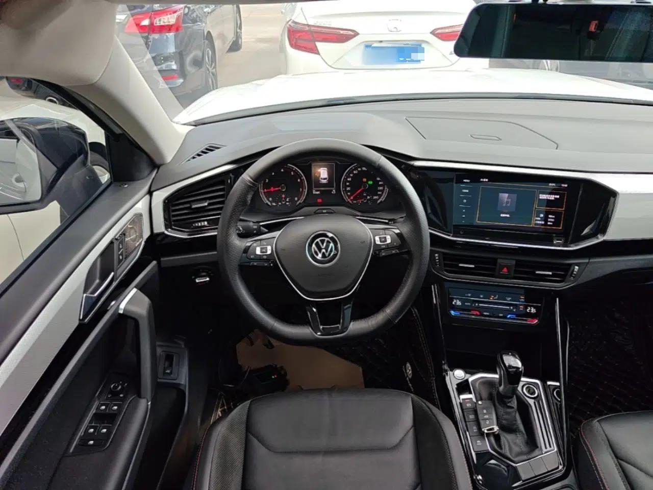 Volkswagen Tayron 2021 280TSI Two-Wheel Drive Luxury Smart Connectivity Version — миниатюра 18