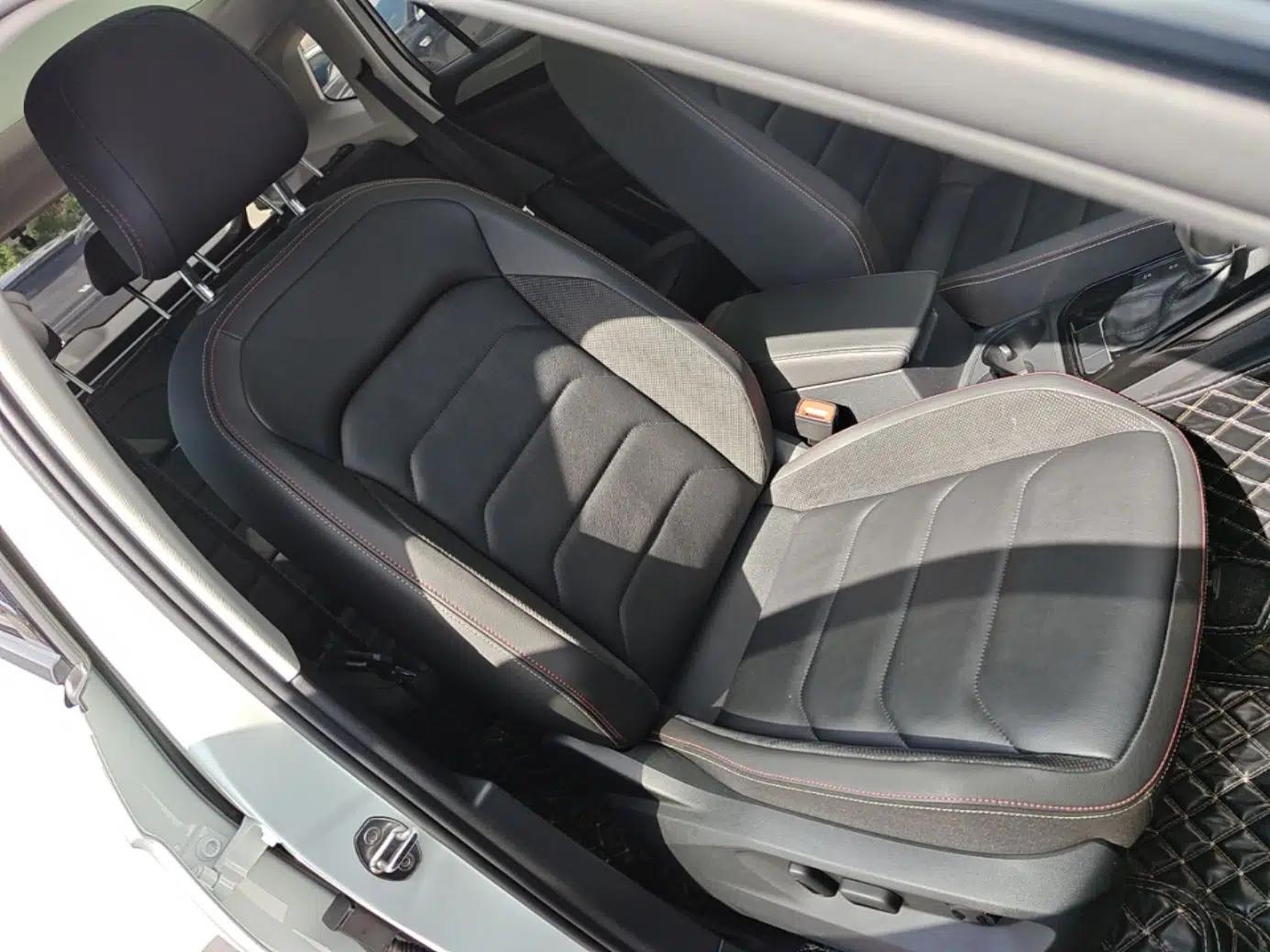Volkswagen Tayron 2021 280TSI Two-Wheel Drive Luxury Smart Connectivity Version — миниатюра 24
