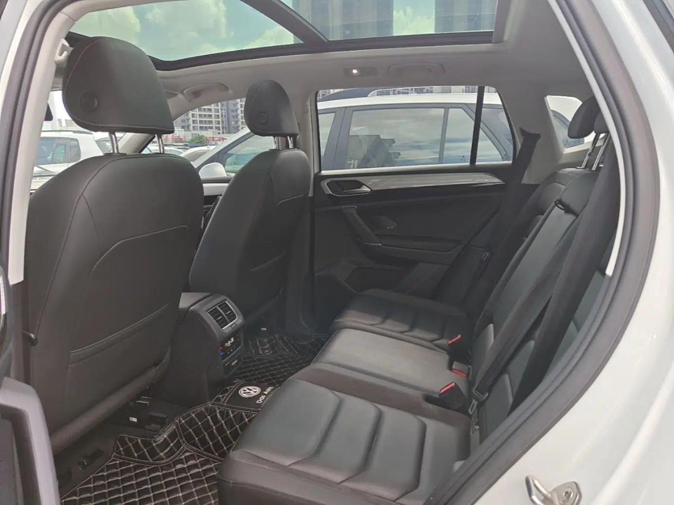 Volkswagen Tayron 2021 280TSI Two-Wheel Drive Luxury Smart Connectivity Version — миниатюра 25