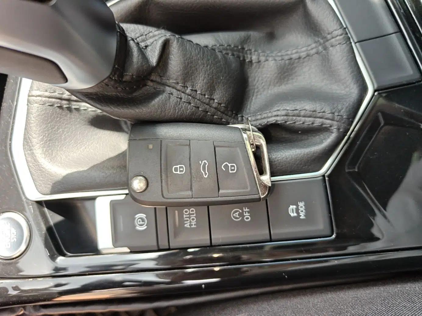 Volkswagen Tayron 2021 280TSI Two-Wheel Drive Luxury Smart Connectivity Version — миниатюра 28