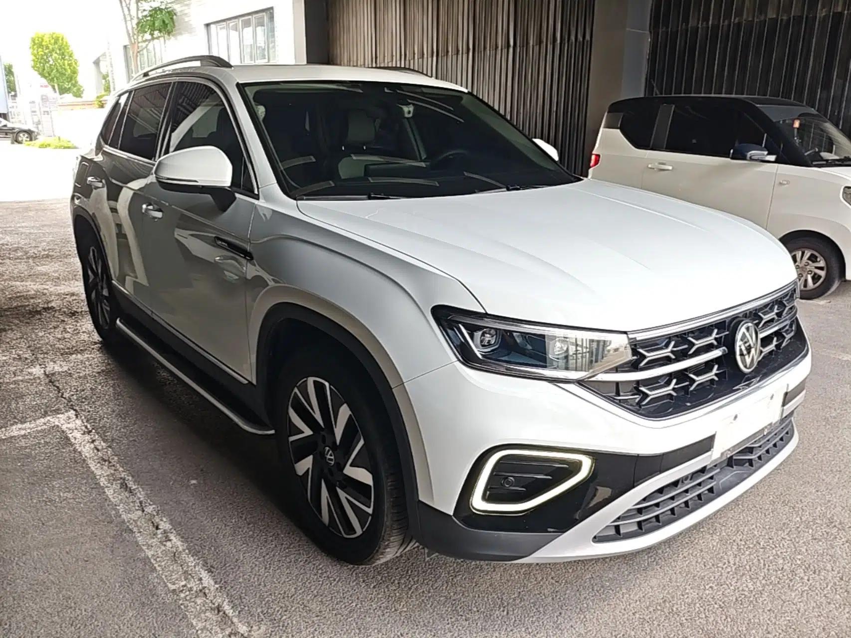 Volkswagen Tayron 2024 300TSI Two-Wheel-Drive Luxury Plus Advanced Version — миниатюра 3
