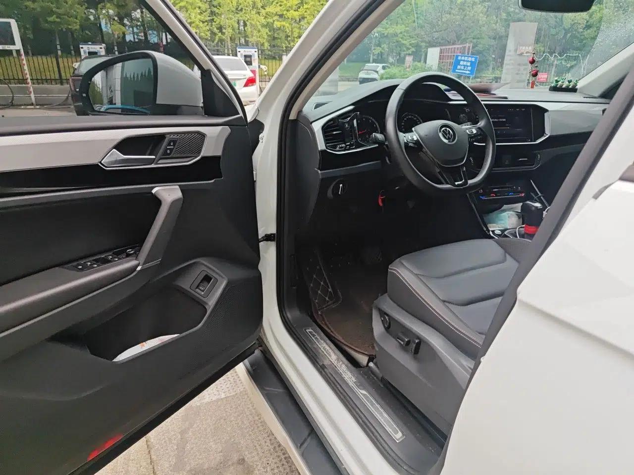Volkswagen Tayron 2021 330TSI Two-Wheel Drive Luxury Smart Connectivity Version — миниатюра 16