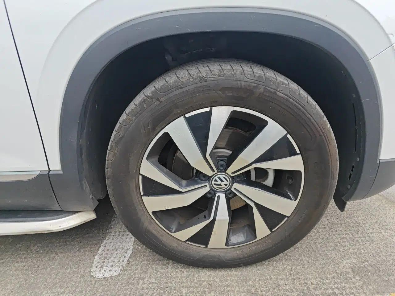 Volkswagen Tayron 2021 330TSI Two-Wheel Drive Luxury Smart Connectivity Version — миниатюра 8