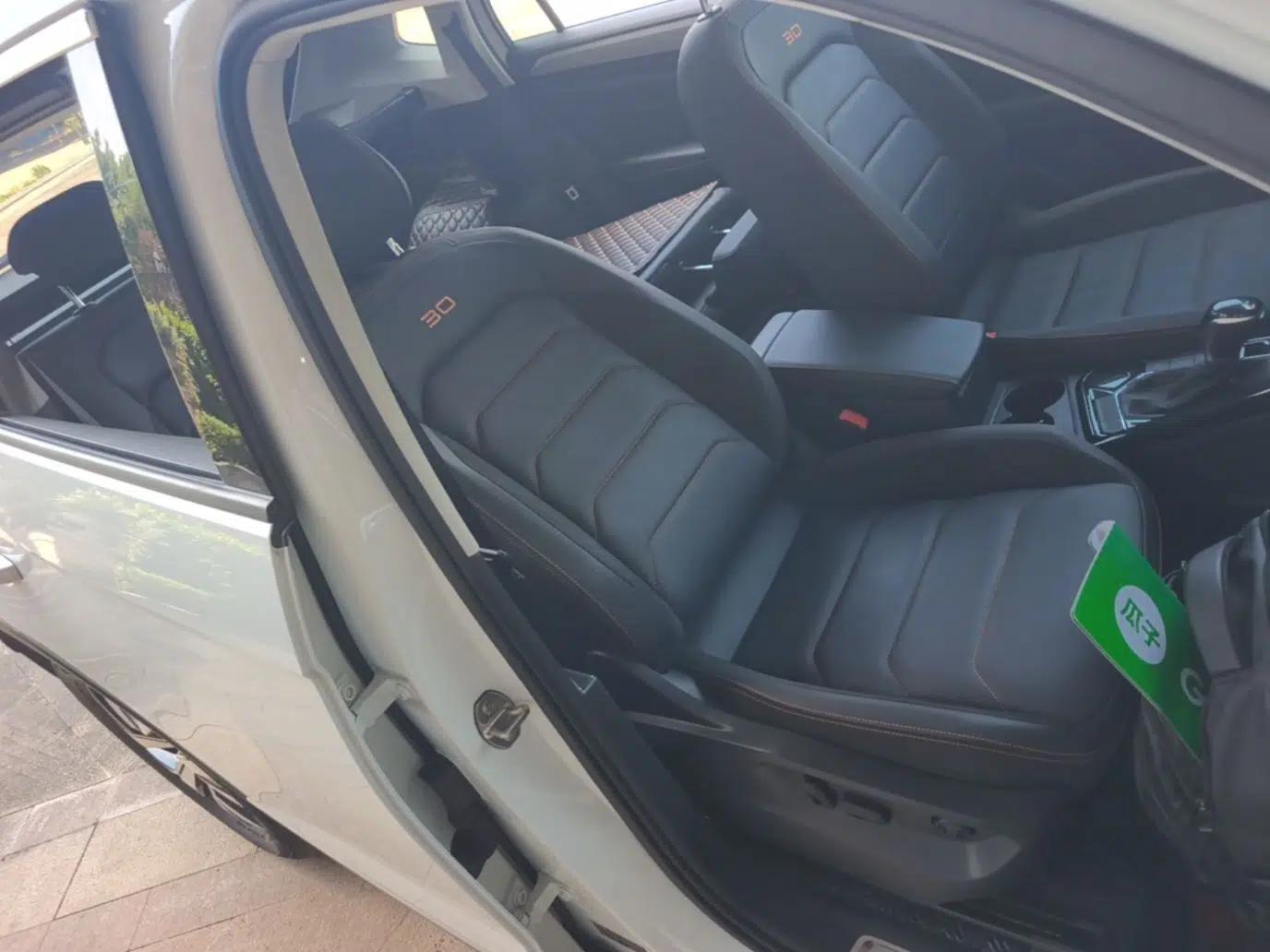 Volkswagen Tayron 2021 330TSI Two-Wheel Drive 30th Anniversary Edition — миниатюра 24