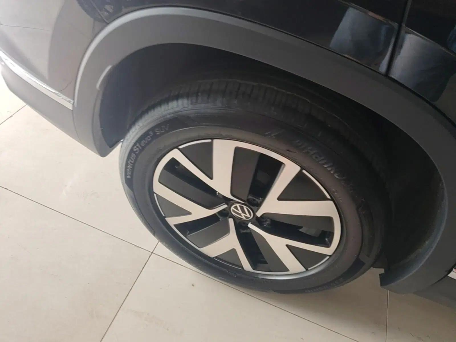 Volkswagen Tayron 2023 330TSI Two-Wheel-Drive Luxury Plus Advanced Version — миниатюра 11
