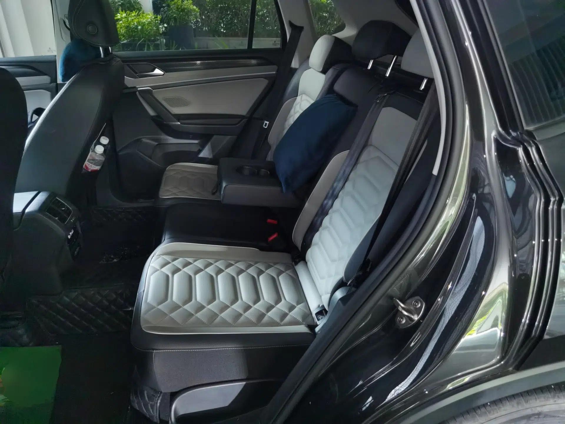 Volkswagen Tayron 2023 330TSI Two-Wheel-Drive Luxury Plus Advanced Version — миниатюра 17