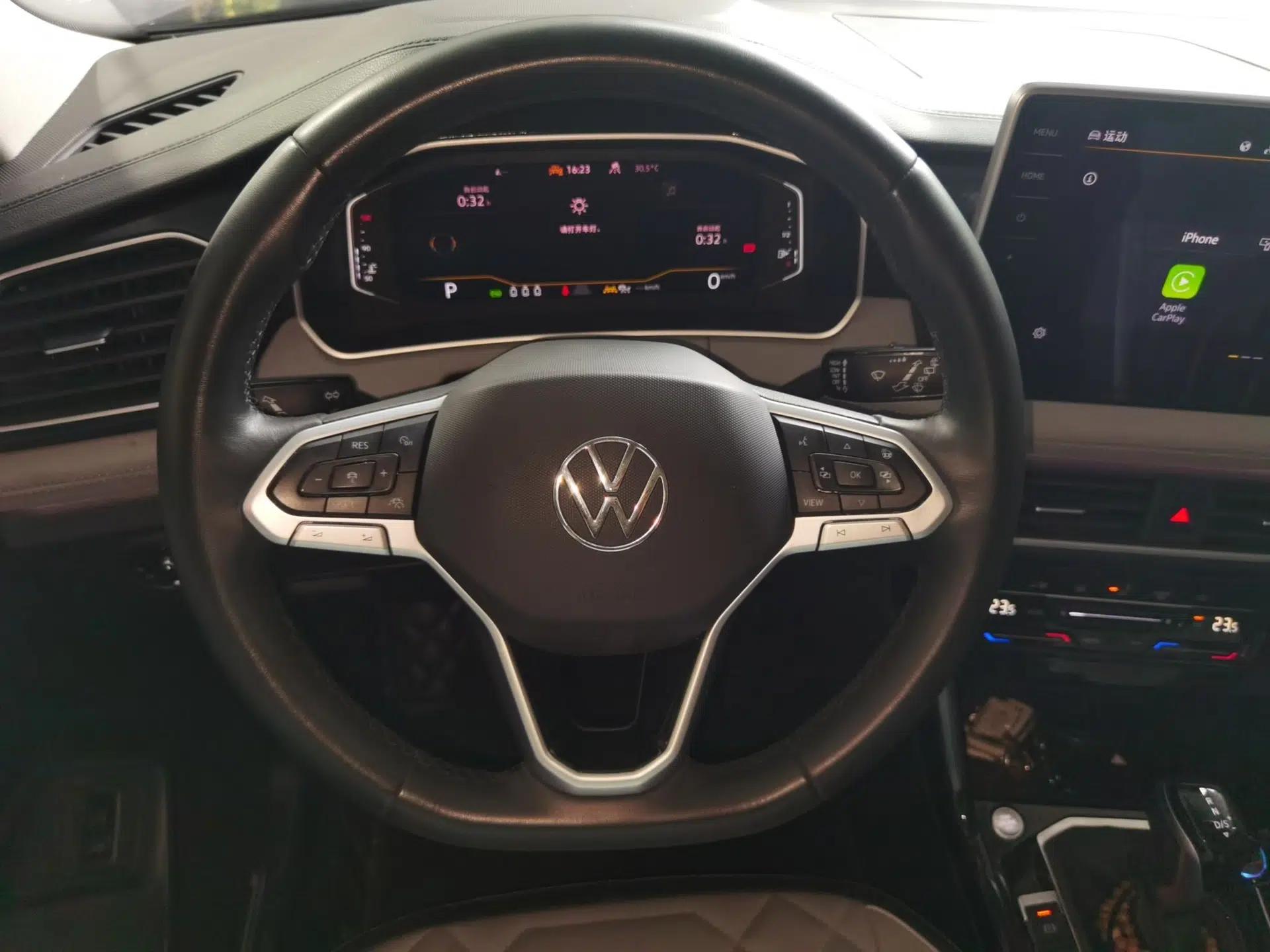 Volkswagen Tayron 2023 330TSI Two-Wheel-Drive Luxury Plus Advanced Version — миниатюра 10