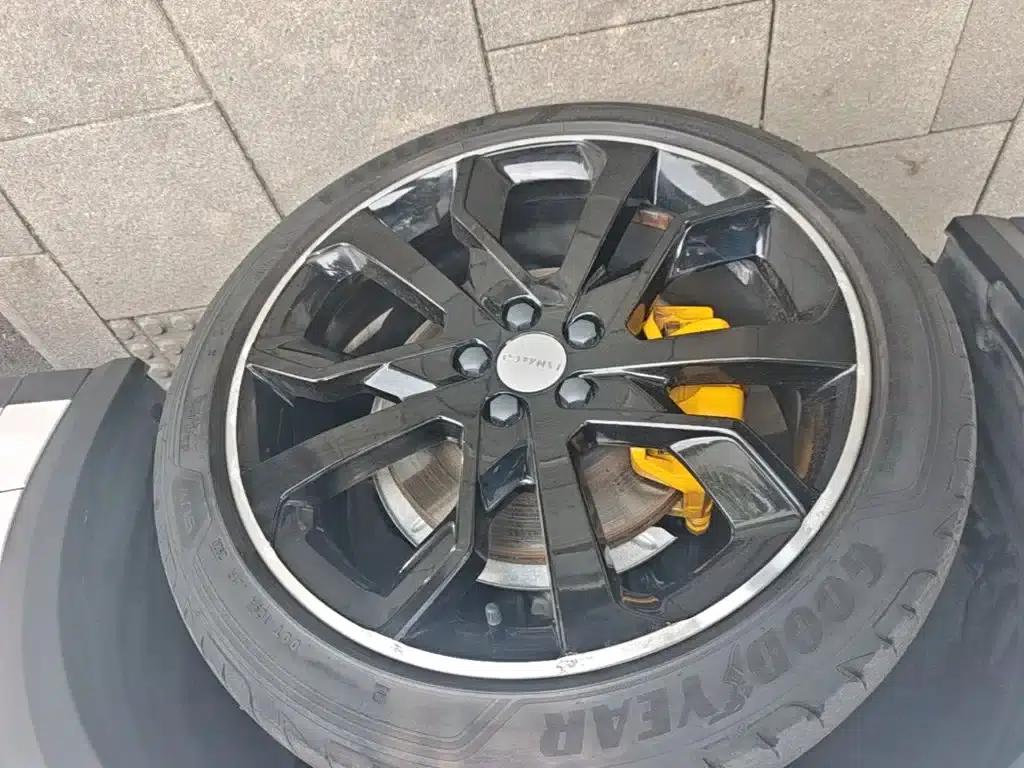 Lynk & Co 05 2020 2.0TD AWD Halo — миниатюра 23