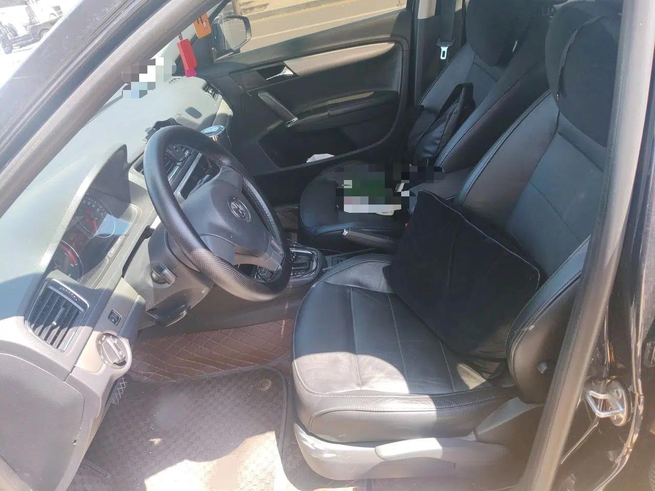 Volkswagen Lavida 2013 Restyled Classic 1.6L Automatic Comfort Edition — миниатюра 15