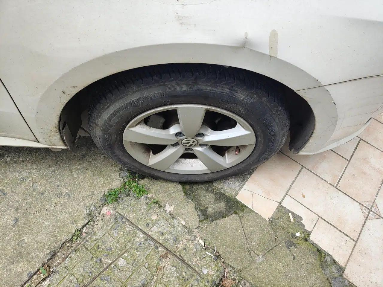 Volkswagen Lavida 2013 Revised Classic 1.6L Automatic Fashion Edition — миниатюра 8
