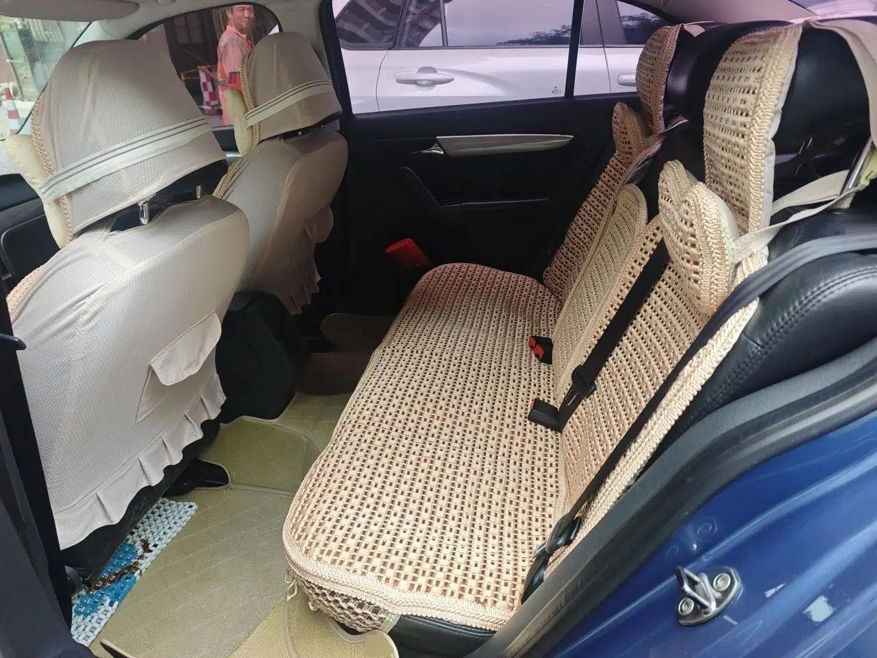 Volkswagen Lavida 2013 1.6L Automatic Fashion Edition — миниатюра 17