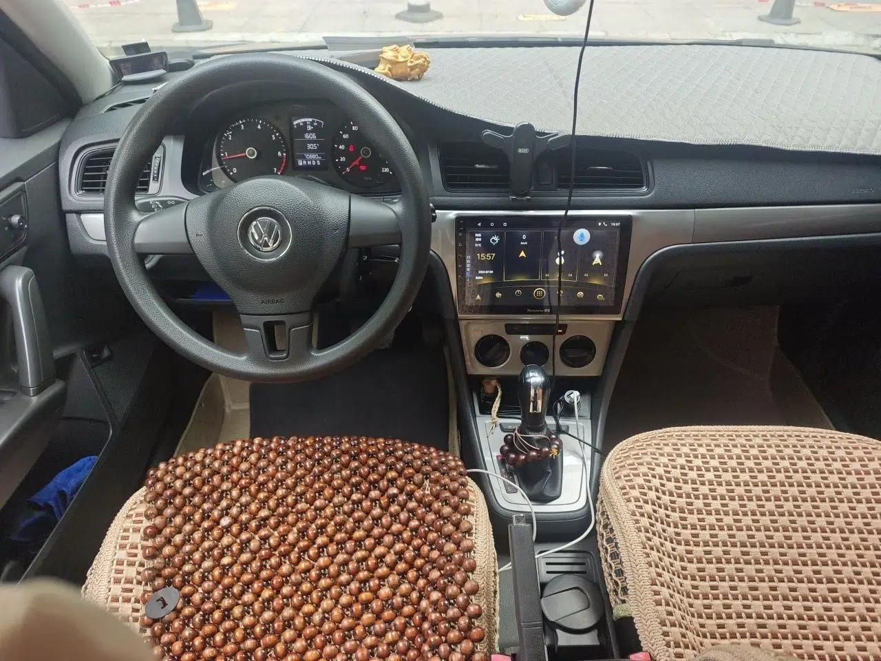 Volkswagen Lavida 2013 1.6L Automatic Fashion Edition — миниатюра 9