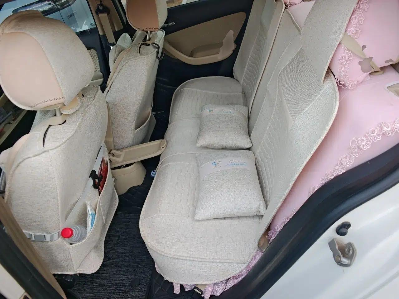 Volkswagen Lavida 2011 1.6L Automatic PinYou Edition — миниатюра 17