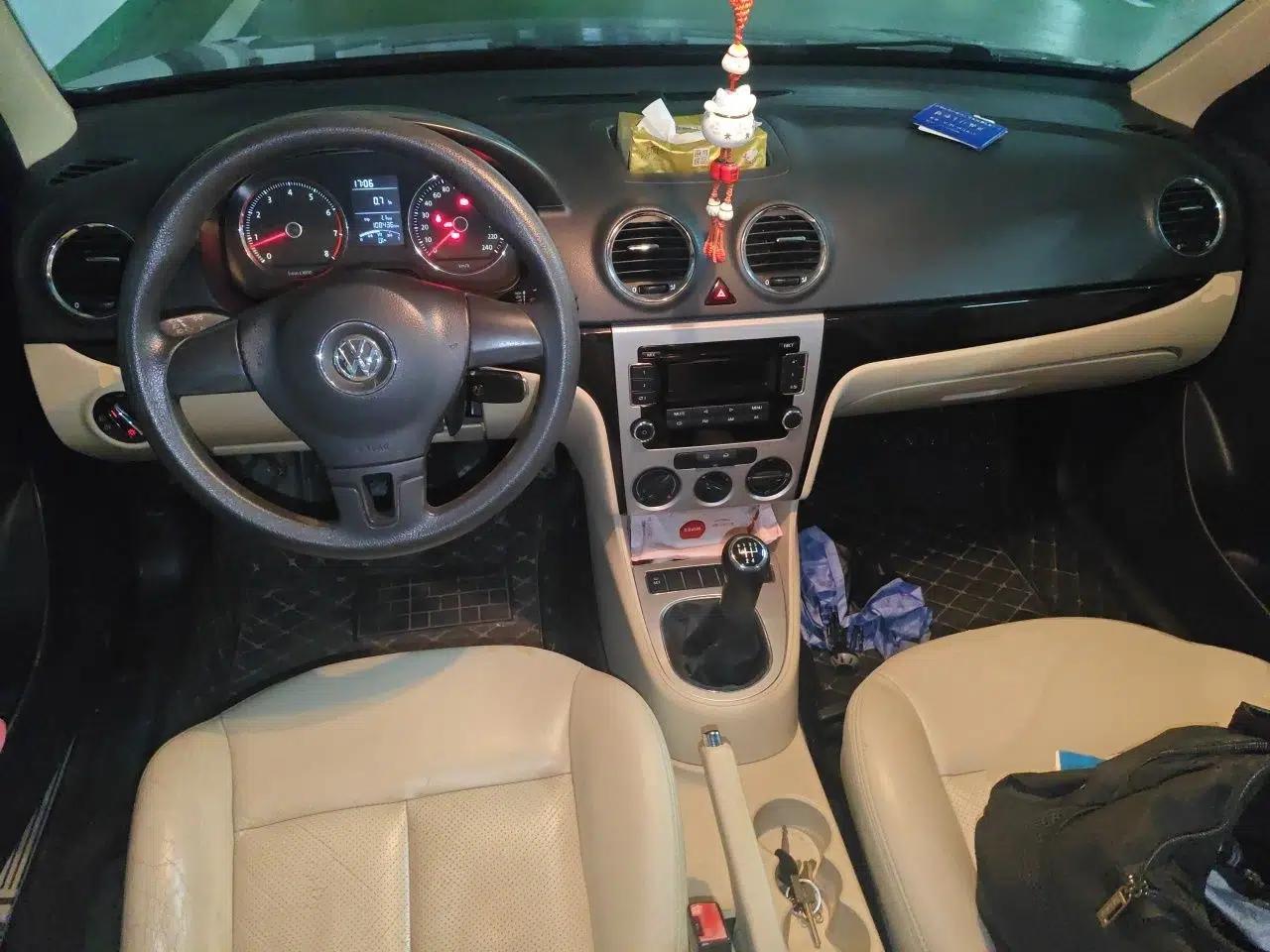 Volkswagen Lavida 2011 1.4 TSI Manual Prestige Edition — миниатюра 9