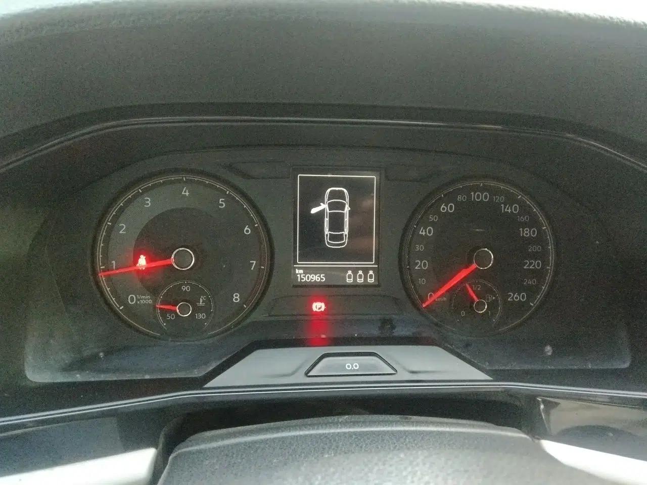 Volkswagen Lavida 2019 1.5L Automatic Comfort Edition China VI Standard — миниатюра 11