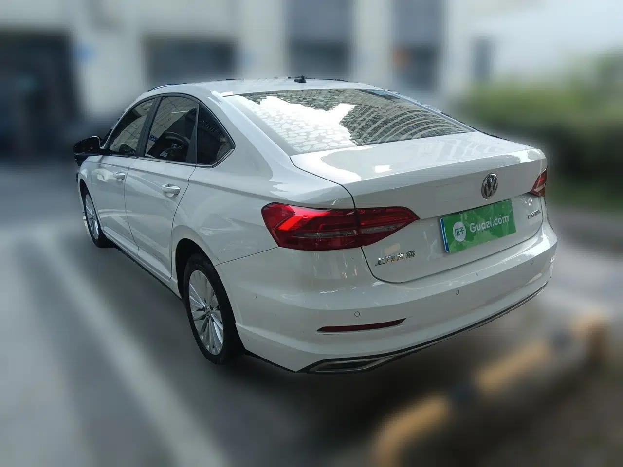 Volkswagen Lavida 2019 1.5L Automatic Comfort Edition China VI Standard — миниатюра 4