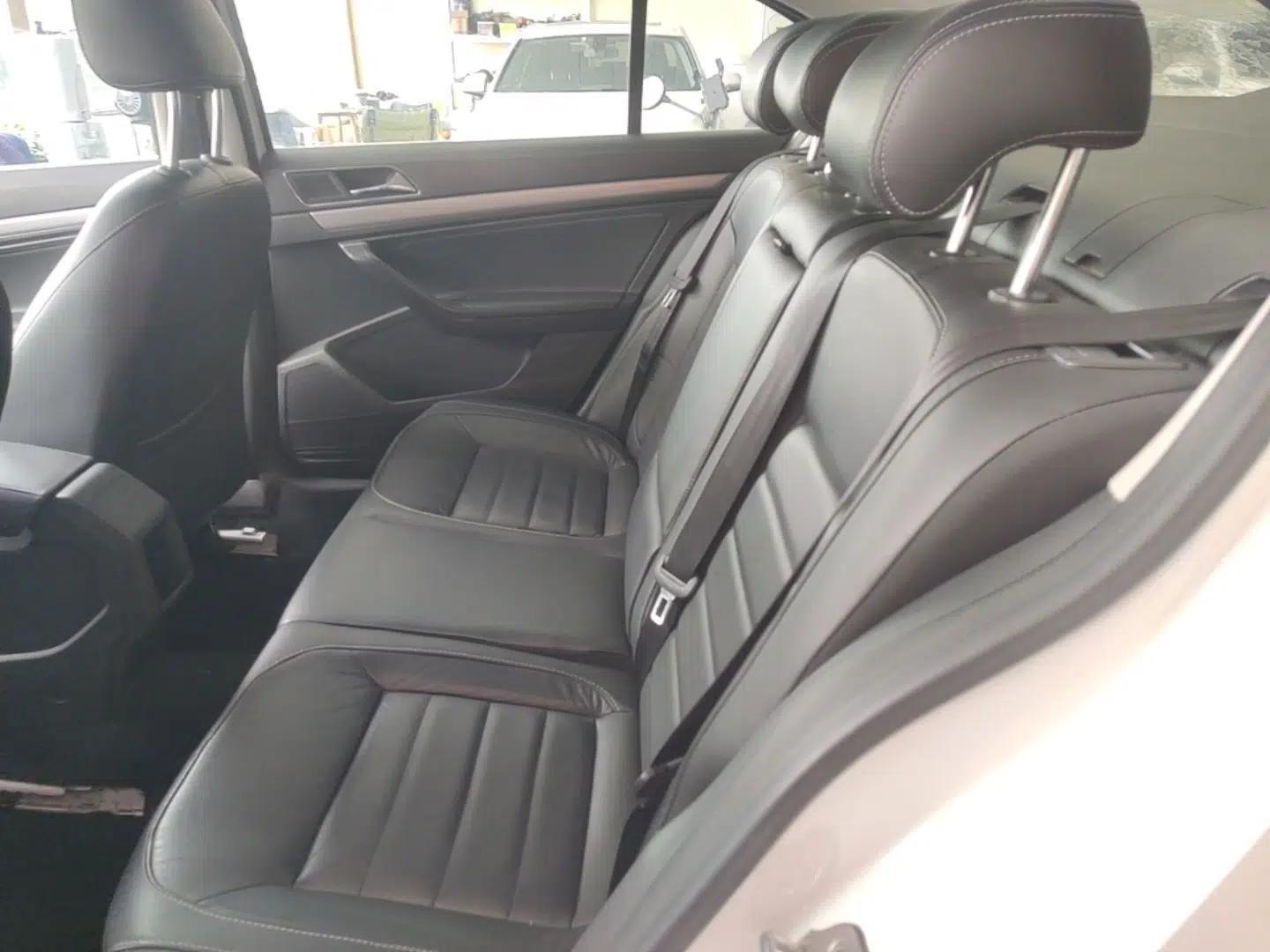 Volkswagen Lavida 2017 1.6L Automatic Comfort Edition — миниатюра 25