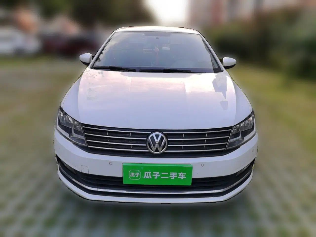 Volkswagen Lavida 2017 1.6L Automatic Comfort Edition — миниатюра 2
