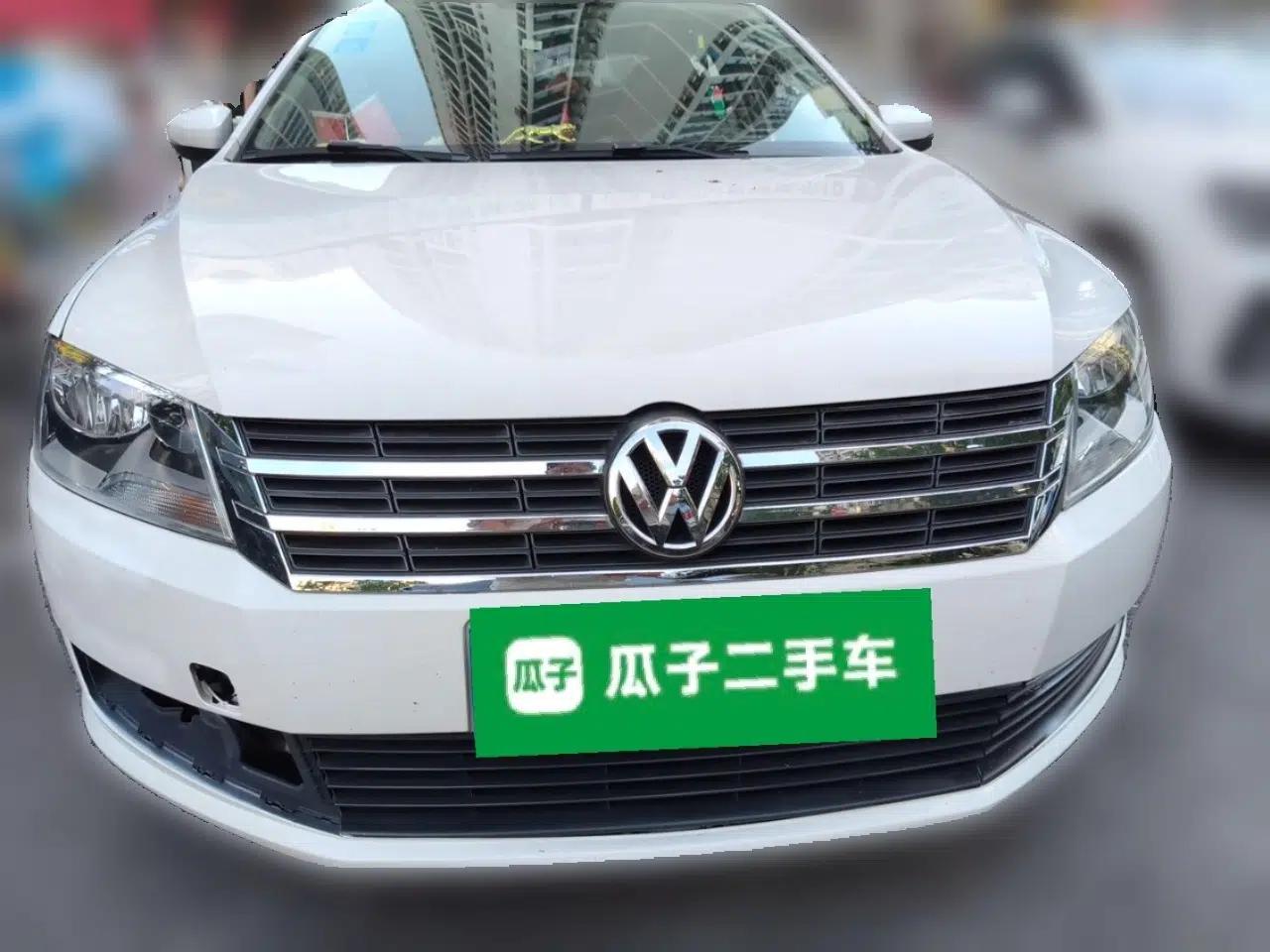 Volkswagen Lavida 2017 1.6L Manual Fashion Edition — миниатюра 2