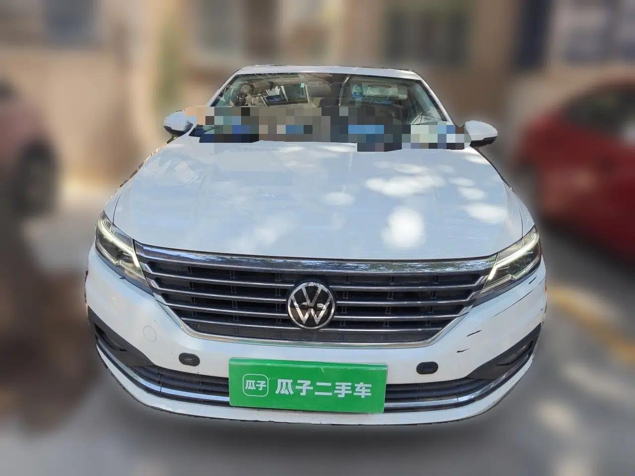 Volkswagen Lavida 2022 1.5L Automatic Comfort Edition — миниатюра 2