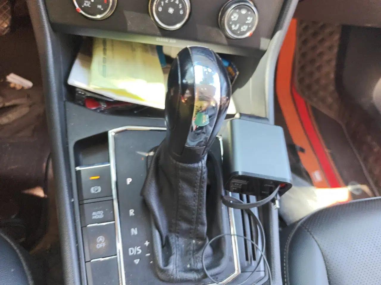 Volkswagen Lavida 2022 1.5L Automatic Comfort Edition — миниатюра 14