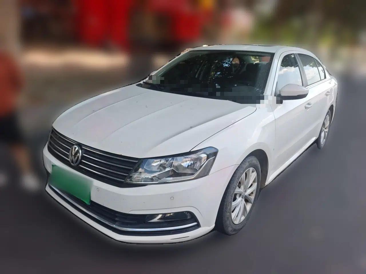 Volkswagen Lavida 2017 1.6L Automatic Comfort Edition — миниатюра 1