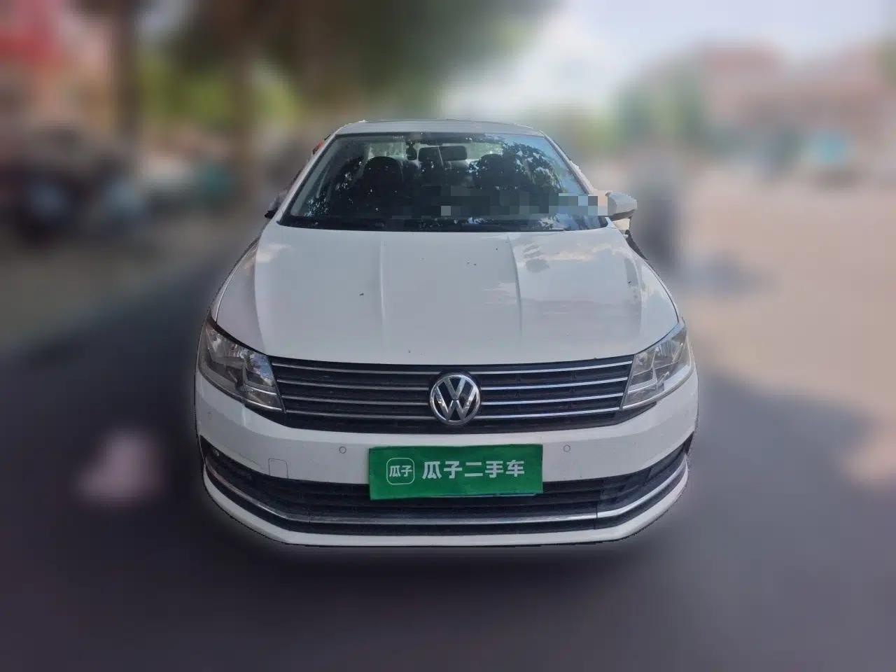 Volkswagen Lavida 2017 1.6L Automatic Comfort Edition — миниатюра 2