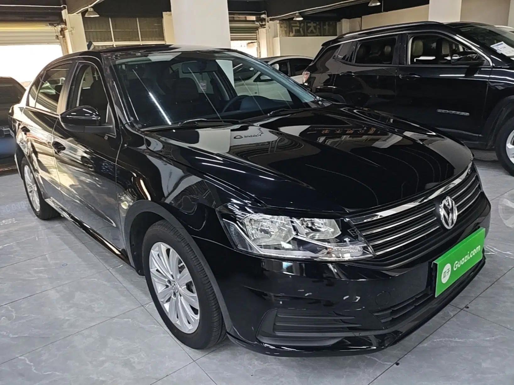 Volkswagen Lavida 2019 Lavida Start 1.5L Automatic Trendy Version China VI Standard — миниатюра 3