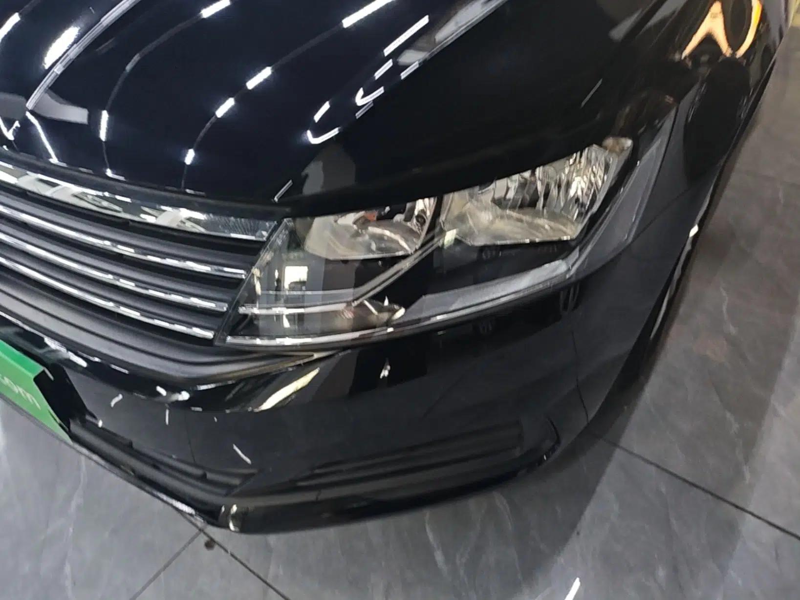 Volkswagen Lavida 2019 Lavida Start 1.5L Automatic Trendy Version China VI Standard — миниатюра 8
