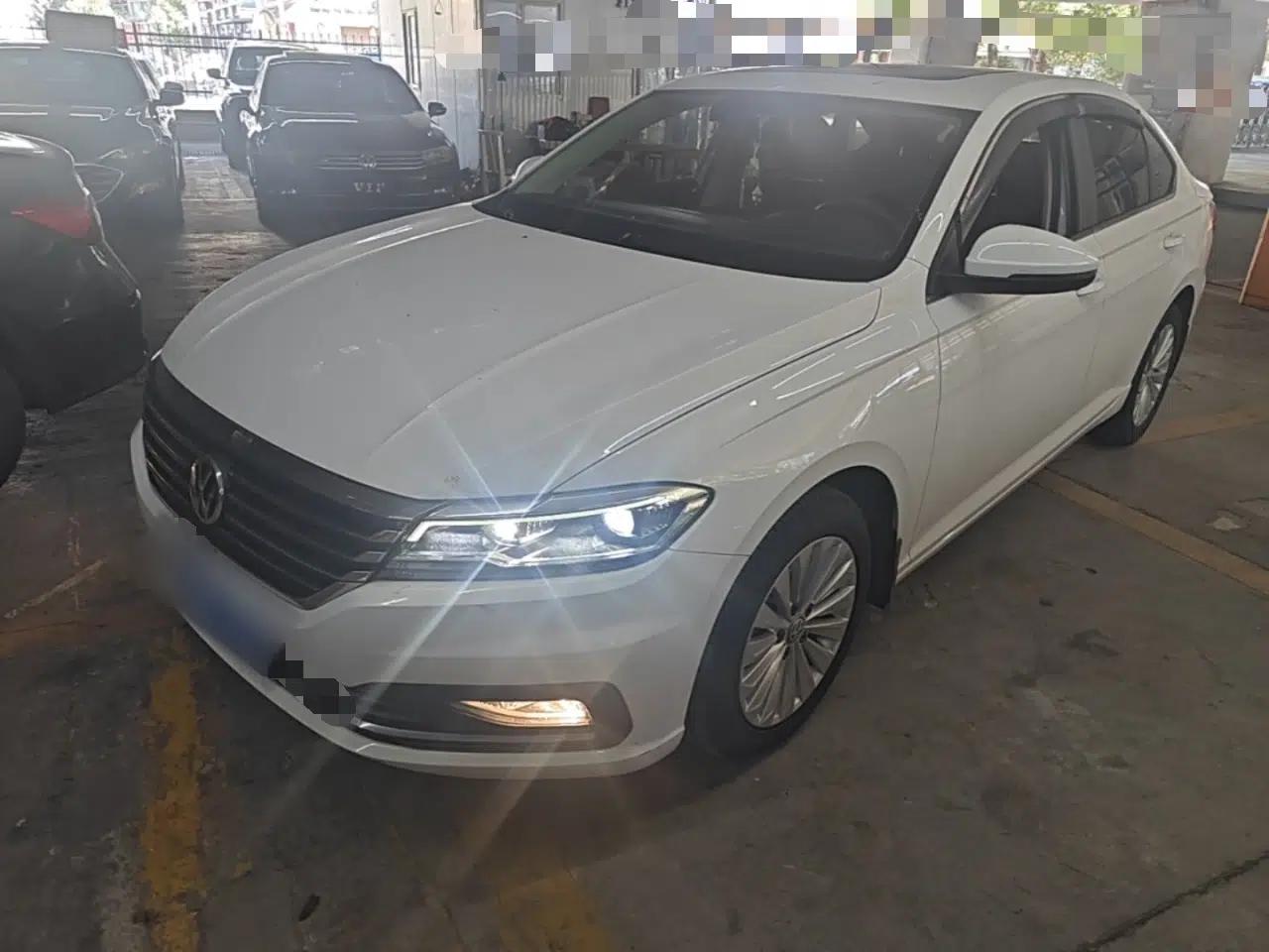 Volkswagen Lavida 2019 1.5L Automatic Comfort Edition China VI Standard — миниатюра 1