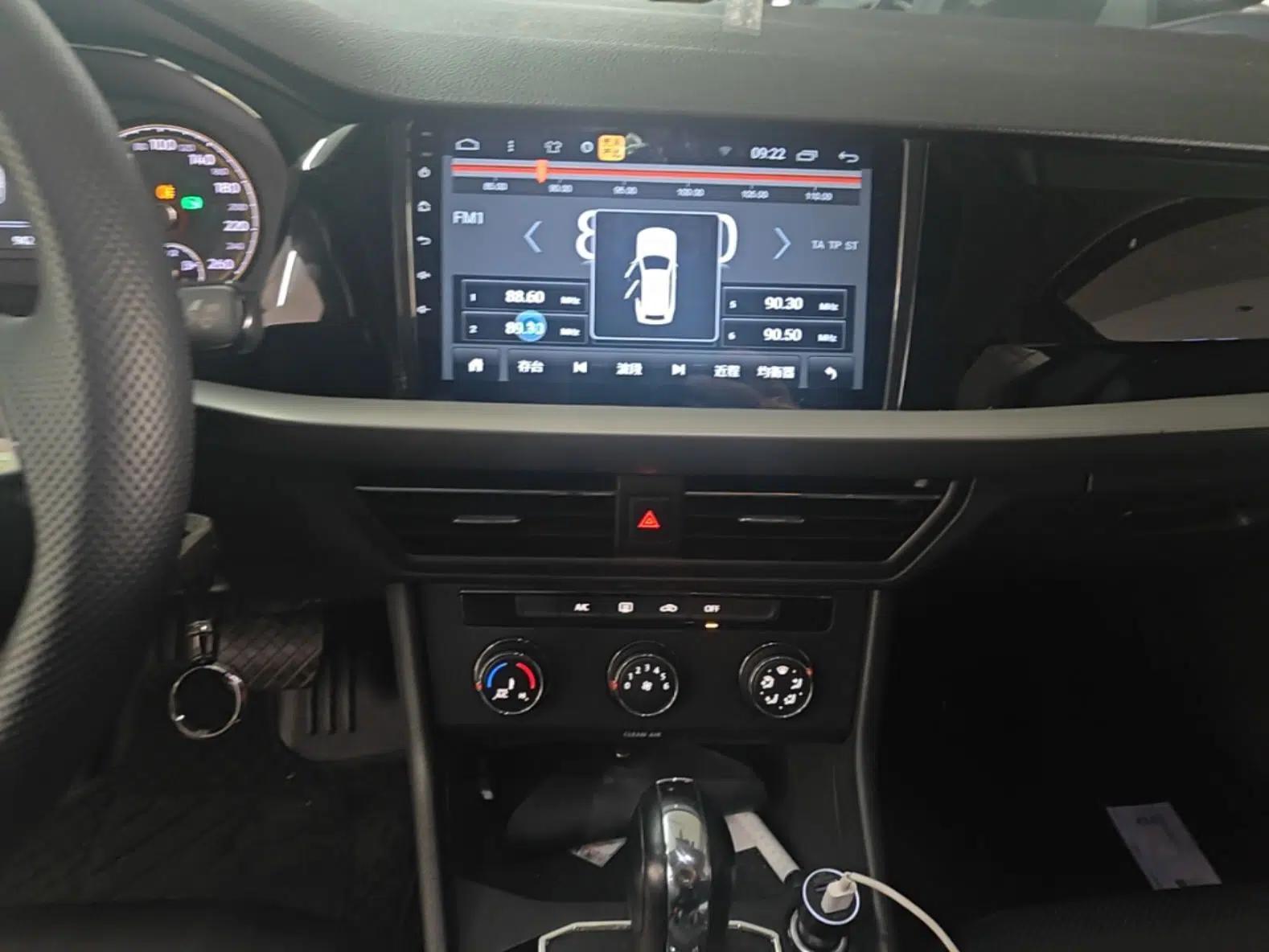 Volkswagen Lavida 2019 1.5L Automatic Comfort Edition China VI Standard — миниатюра 15