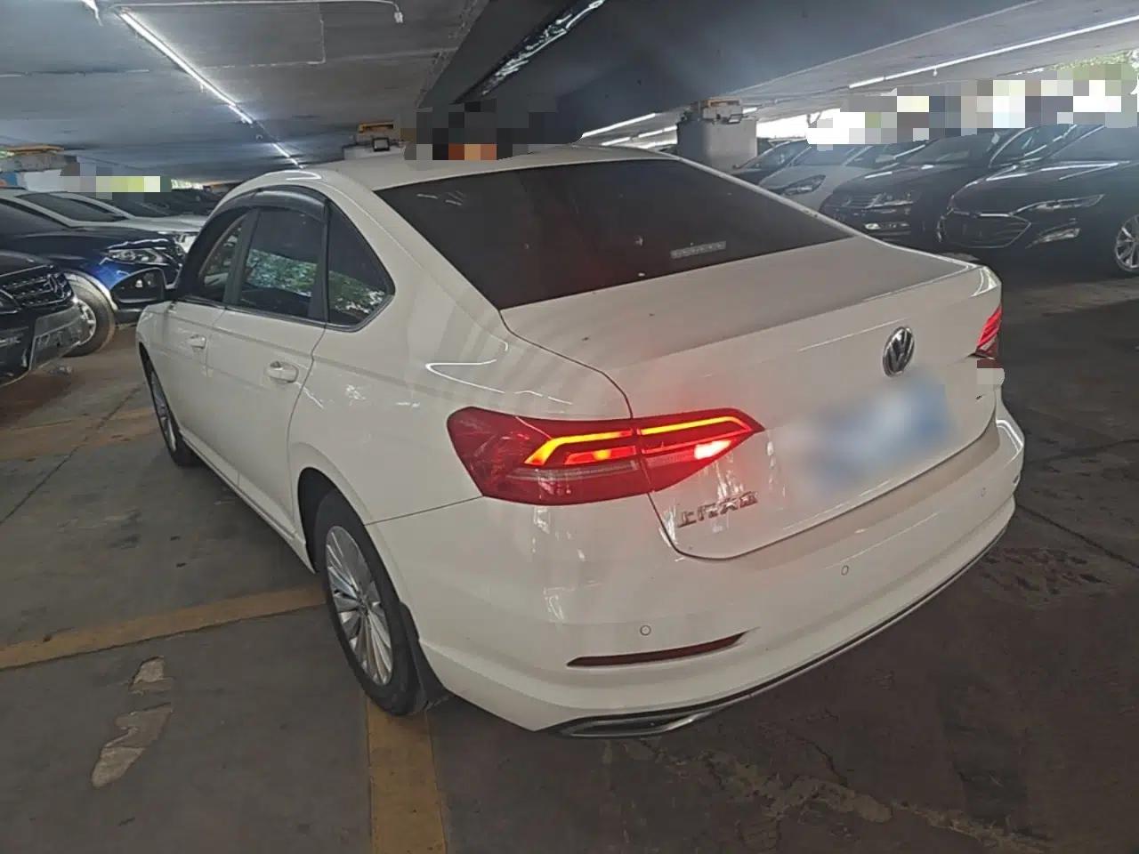 Volkswagen Lavida 2019 1.5L Automatic Comfort Edition China VI Standard — миниатюра 4