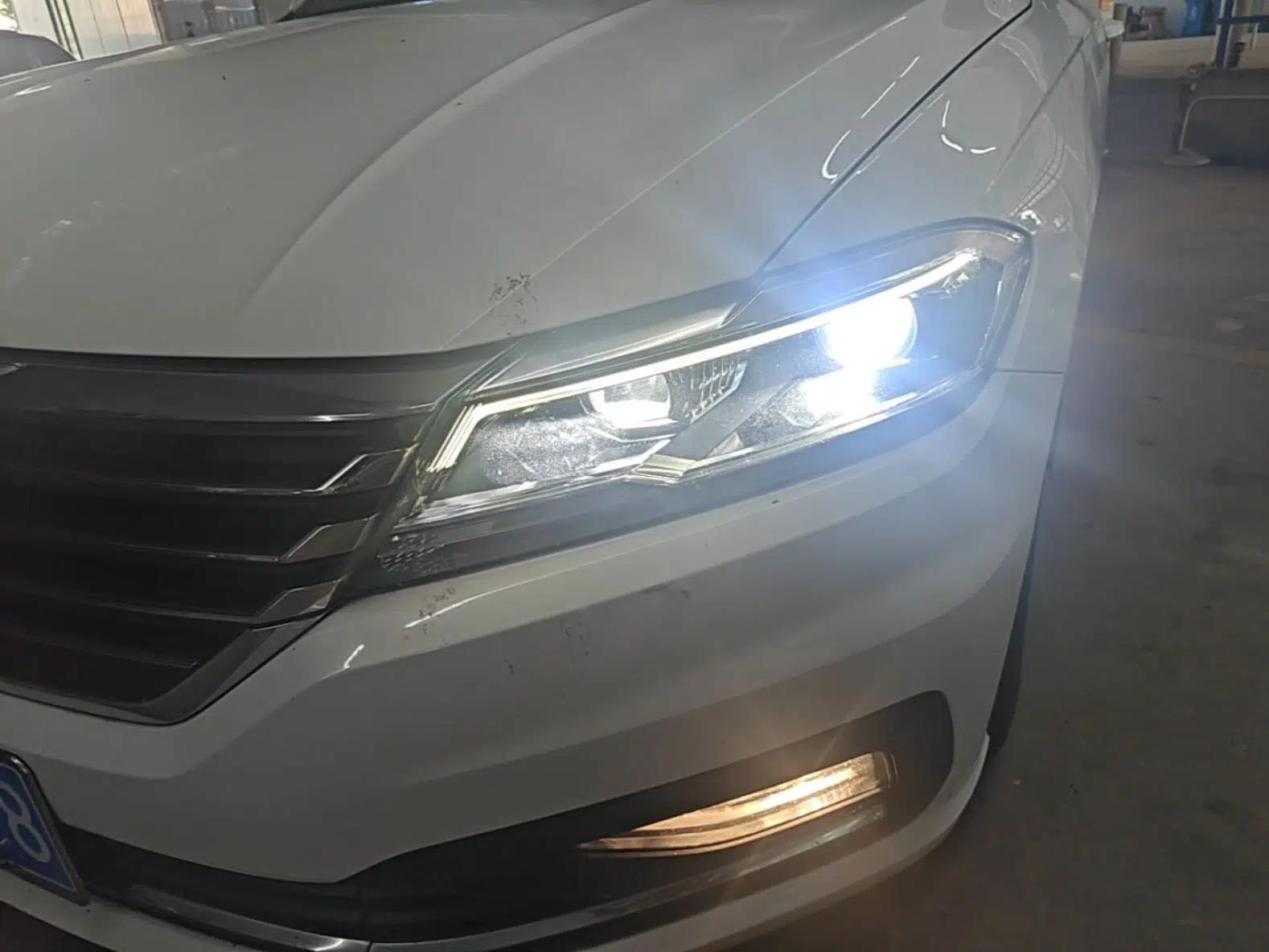 Volkswagen Lavida 2019 1.5L Automatic Comfort Edition China VI Standard — миниатюра 8