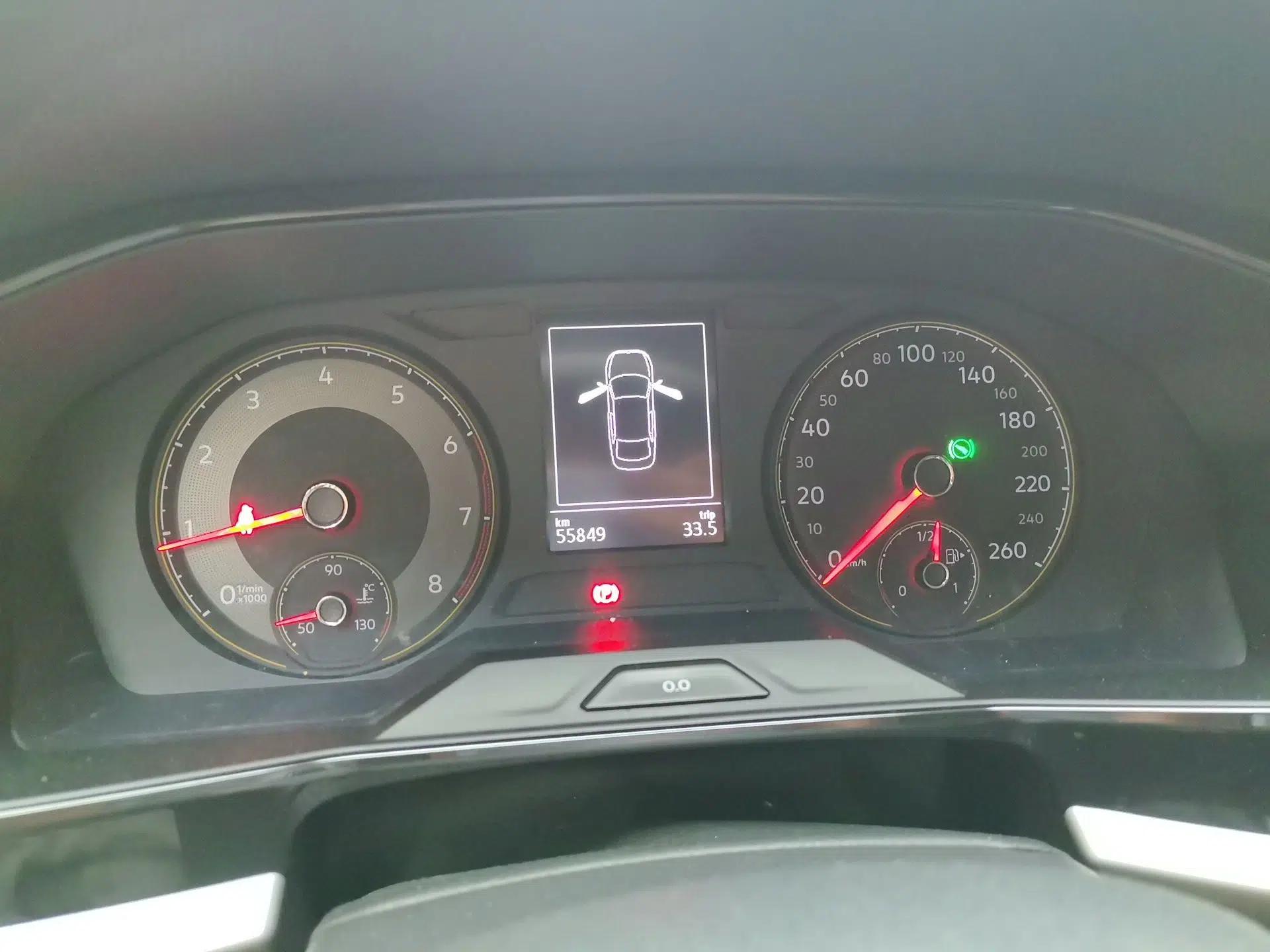 Volkswagen Lavida 2019 1.5L Automatic Comfort Edition China VI Standard — миниатюра 11
