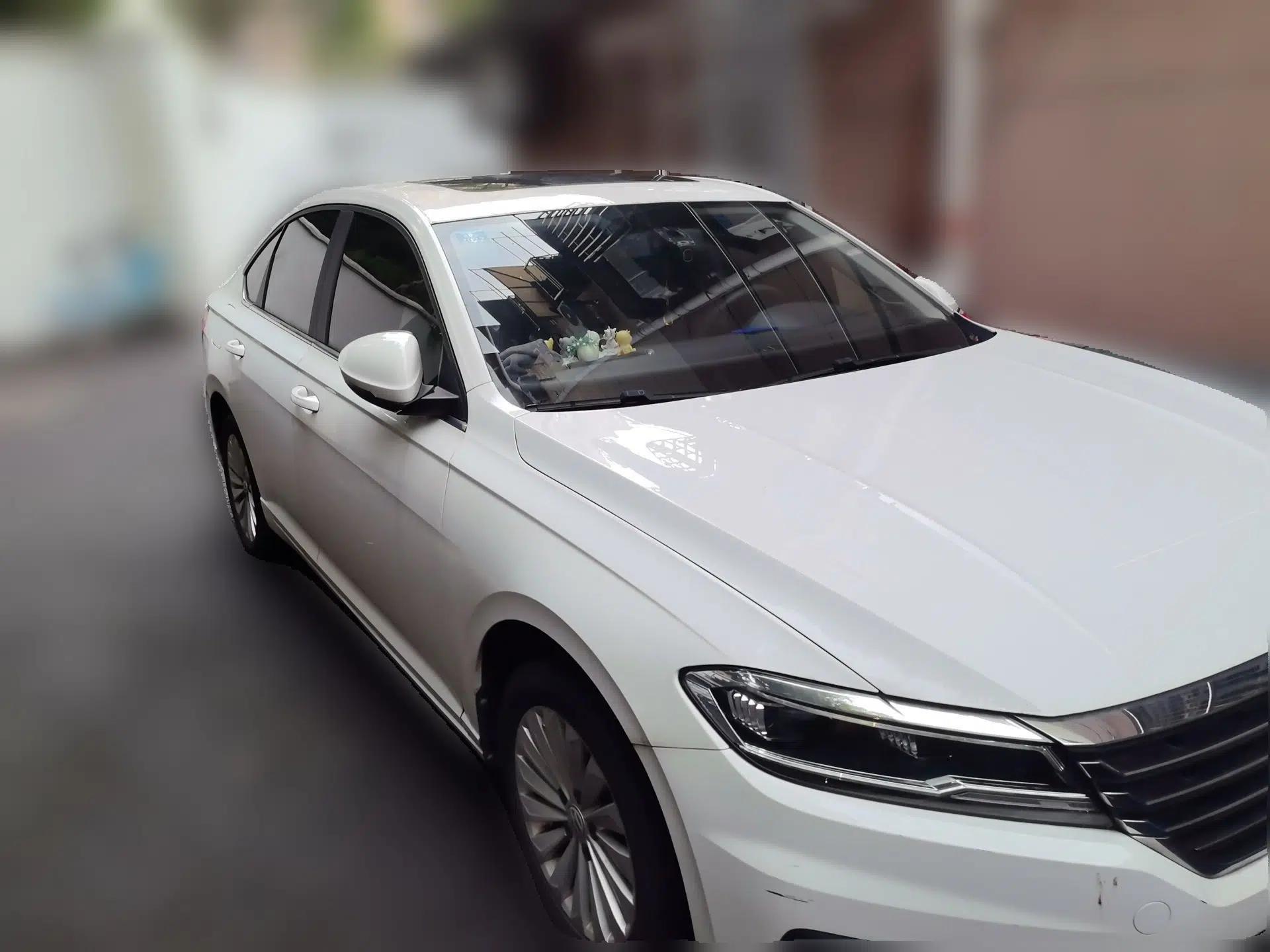Volkswagen Lavida 2019 1.5L Automatic Comfort Edition China VI Standard — миниатюра 3